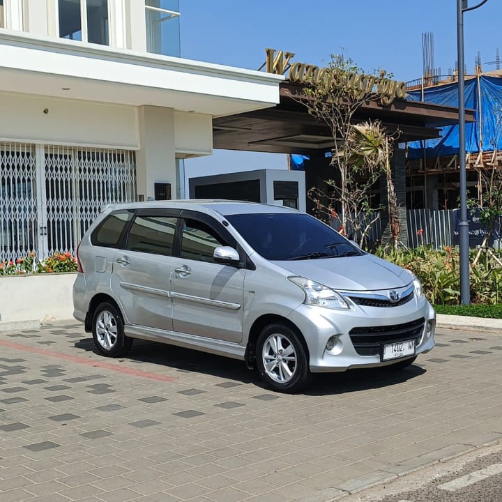 Toyota New Avanza Veloz 1.5 Manual 2013 Silver - Dp 9 Juta - Bandung