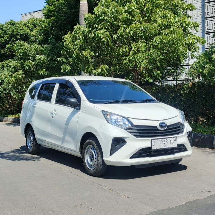 Daihatsu New Sigra D Manual 2022 White - DP 8 Juta - Bandung