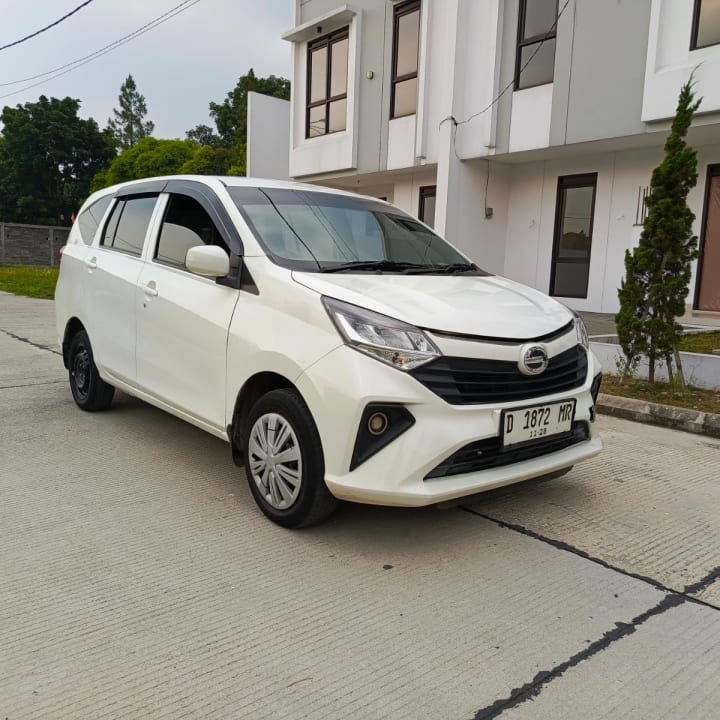 Daihatsu New Sigra X Manual 2023 White - DP 5 Juta - Bandung