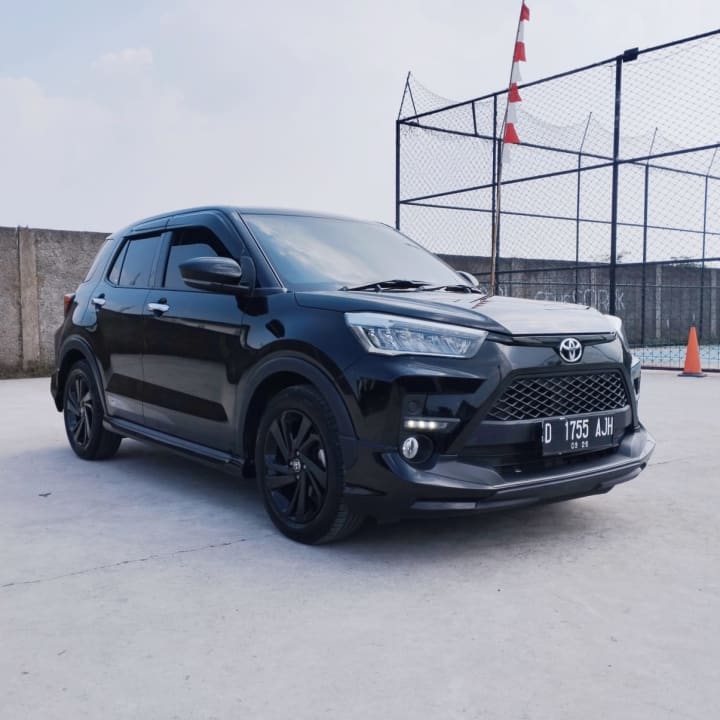 Toyota Raize GR Turbo 1.0 Matic 2021 Black - DP 8 Juta - Bandung