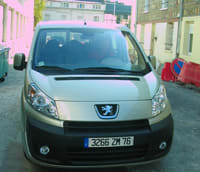 Mini bus de l'eglise