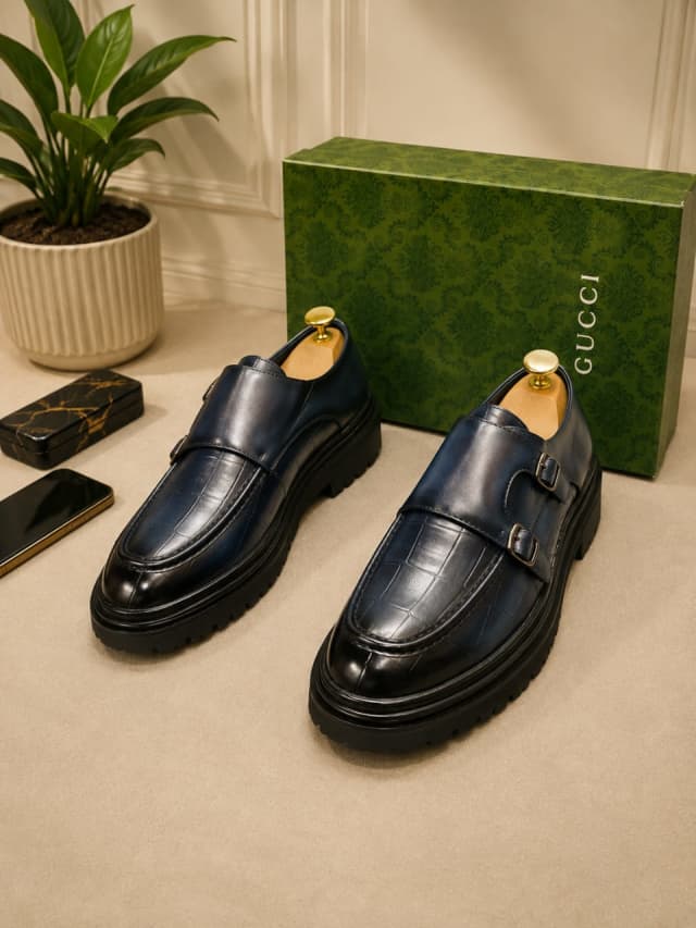 Chaussures de ville à double boucle Gucci bleues dégradées