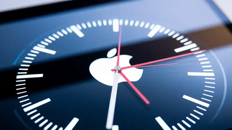 Întârzieri pentru Siri 2.0: Acțiunile Apple Scad