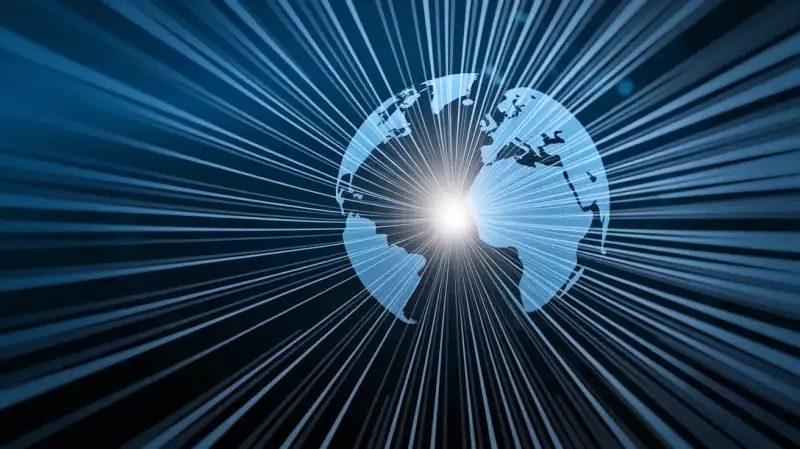 Ofițer al Marinei Franceze divulgă accidental locația unui portavion prin Strava