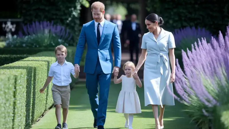 Prințul Harry și Meghan Markle se pregătesc să se întoarcă în Marea Britanie cu copiii