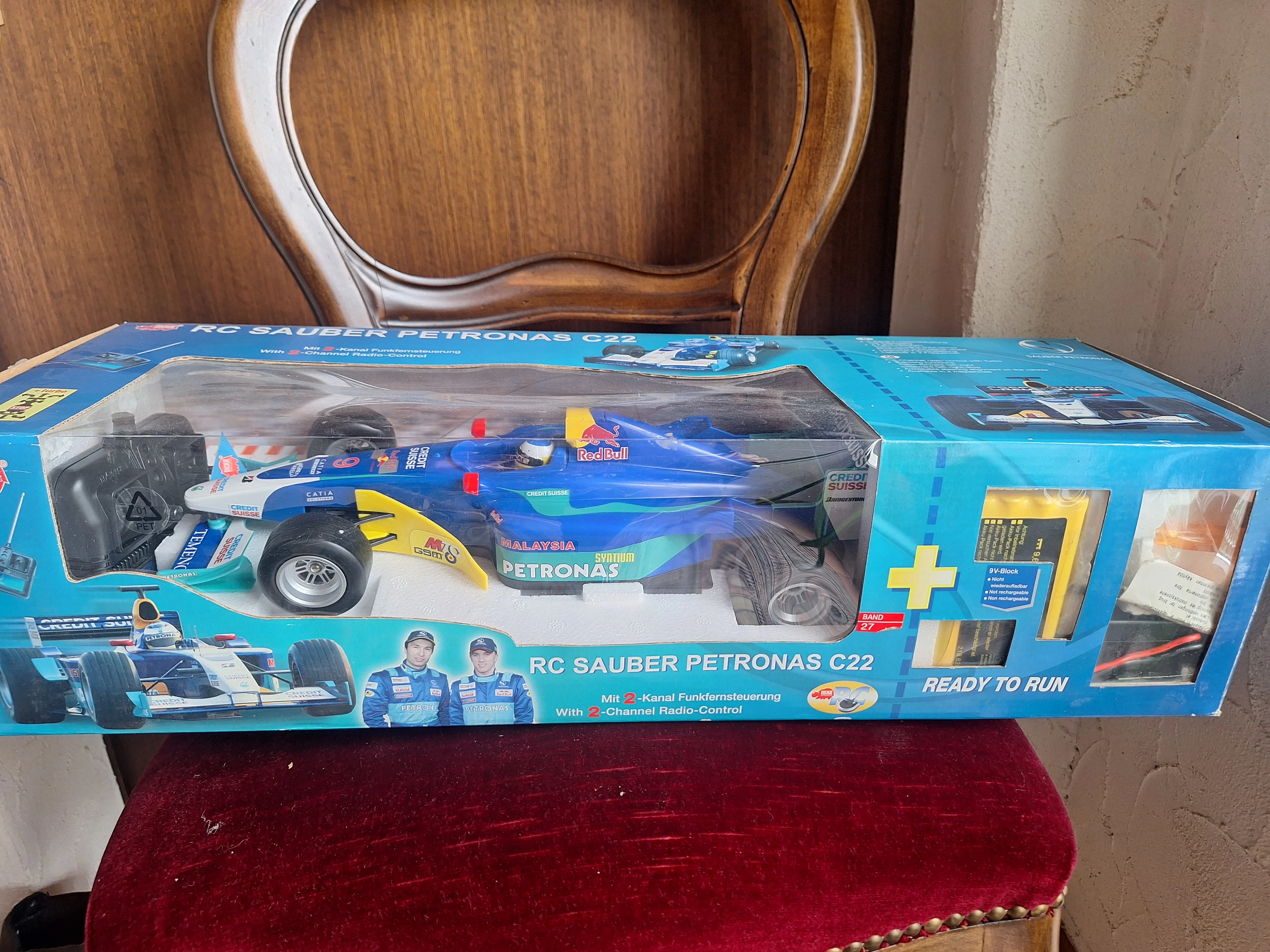 Auto RC Sauber Petronas C22 Formula 1 – Modello da Collezione – Nuova in Scatola