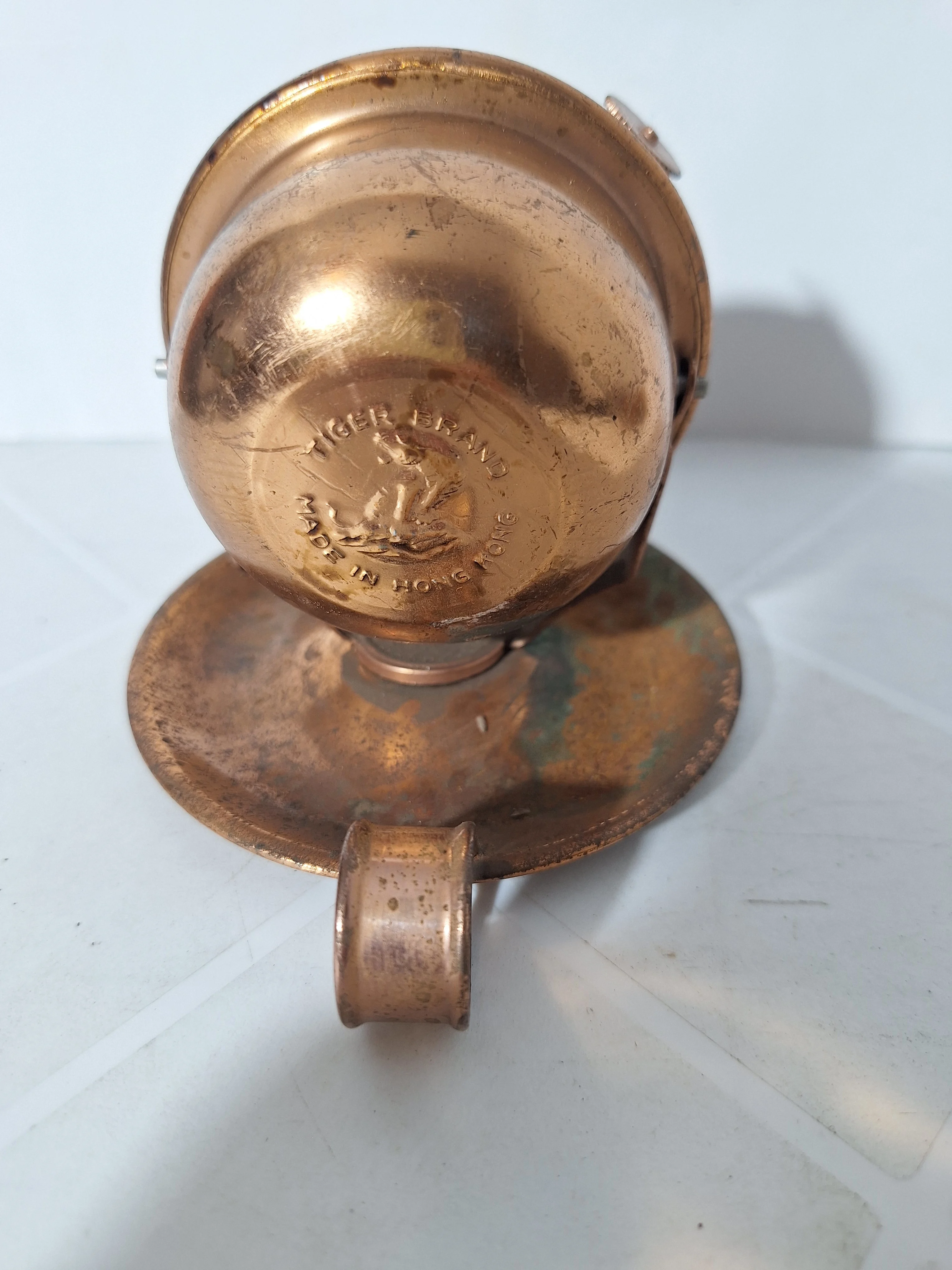 Lampada a Olio Vintage Tiger Brand Hong Kong in Rame/Ottone – Completa di Stoppino - view 2