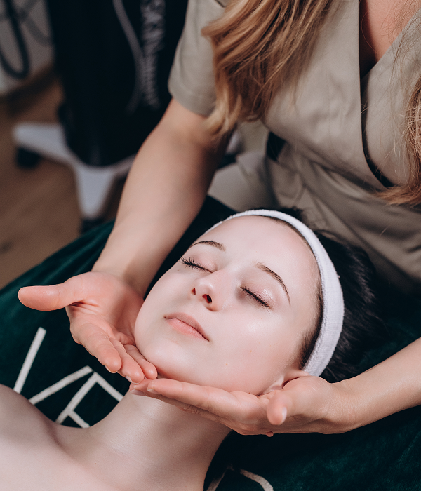 Масаж обличчя