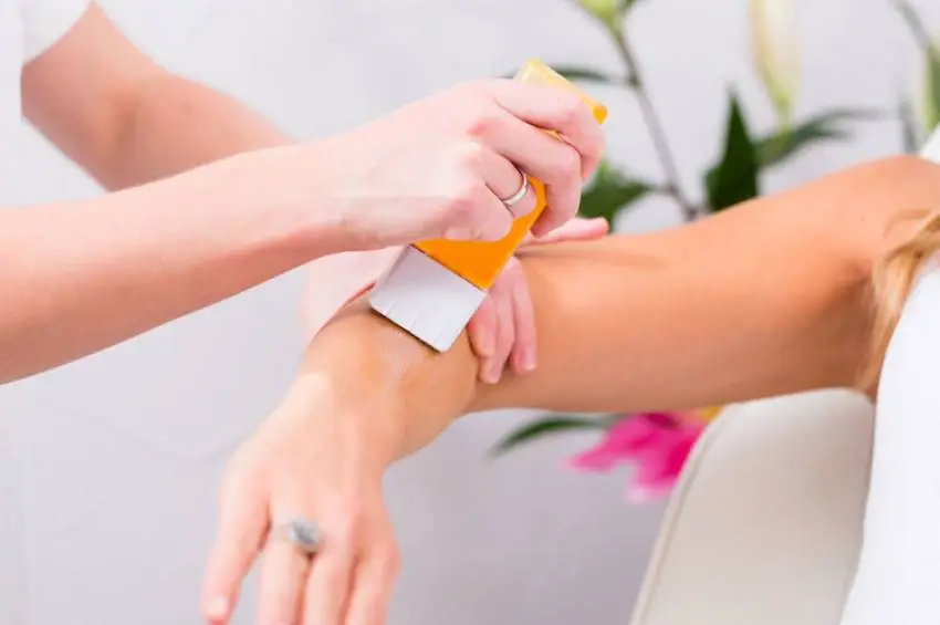 Депіляція (шугаринг / віск)