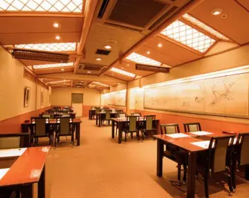 大切な結納・お顔合わせを彩る真心込めたおもてなし | 【最大30名 個室確約×結納･顔合わせプラン】お祝いの席にふさわしい華やかな懐石～寿～★和情緒あふれる個室でご両家の新たな門出を祝福★蒲田の和食の名店