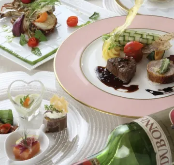 Wメインで華やかなお食事のひととき | 【個室確約×プロポーズプラン】プロポーズ専用のスペシャルコース＋乾杯酒付き★名古屋の老舗隠れ家で思い出深い1日