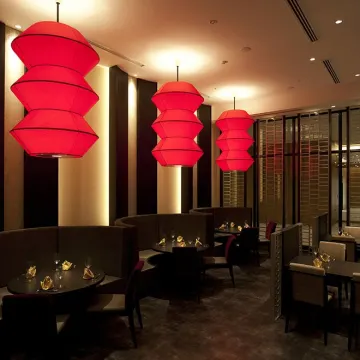 モダンシノワな上質空間で心に残るクリスマスディナーを | 【12月24日・25日限定★モダンシノワな洗練空間×クリスマスディナープラン】昭和36年創業・名店の味に舌鼓〜北京ダックやふかひれを堪能★本格中国料理コース〜JR名古屋駅直結・名駅KITTE3階