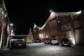 歴史とモダンが交差する、特別な顔合わせの舞台 | 【半個室確約 顔合わせディナープラン】フレンチコース＋メッセージプレート＋専任プランナーの事前打ち合わせ付き★顔合わせしおり作成のオプションあり！★大阪赤レンガ倉庫内レストランで新たな家族の誕生をお祝い★