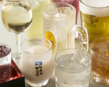 ハレの日のお祝いにぴったり！飲み放題付き贅沢コース | 【最大12名×お祝いディナープラン】A5黒毛和牛×飲み放題★至福の焼肉コース全12品～13品★大阪・天六で豪華焼き肉に舌鼓