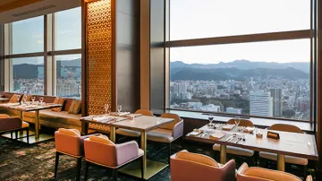 地上150メートルの美景とともに味わう特別な時間 | 【4〜20名/大人数のお祝いプラン】パーティー用コースディナー＋乾杯用スパークリングワイン＋フリードリンク★ＪＲタワーホテル日航札幌35階★絶景と共に華やかなお祝い