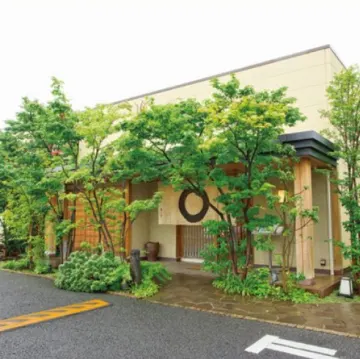 伝統と現代が融合した寛ぎの空間でお祝い | 【個室確約 ご長寿ご長寿お祝いプラン】湯葉と旬の素材が織り成すお祝い懐石～匠～★名物湯葉を存分に堪能★立川の名店でご家族様の大切なお祝い