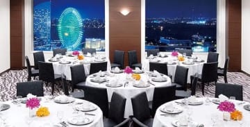 洗練空間で、優雅な時間を満喫 | 12/20・21・24・25限定【2025クリスマスプラン】北京ダック・ふかひれの壺煮など料理長おすすめ豪華コース★みなとみらいの高層階レストランでクリスマスディナーを堪能★