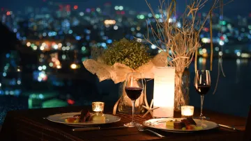 非日常空間で過ごすかけがえのないひととき〜煌めく夜景を望む特等席×プロポーズディナー | 【夜景を望む個室確約★サプライズプロポーズプラン】大切な方に贈る至高の美食体験〜オマール海老・フォアグラ・鮑など贅沢食材を堪能★極上フレンチディナー＋シャンパンハーフボトルorノンアルコールスパークリングワイン＋卓上キャンドル