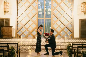 お二人だけのチャペルで永遠の愛の誓いを | 【ANNY限定　チャペル貸切プロポーズプラン】12本バラ花束付き★プロポーズ専任コンシェルジュが徹底サポート★〜唯一無二のチャペルで特別な夜を〜貸切チャペルで記念写真撮り放題！