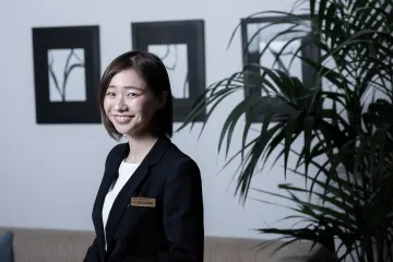 おもてなしのプロが大切なイベントを全面サポート | 3名～8名様【しおり作成サービス付き★ご両家顔合わせプラン】特選黒毛和牛ステーキを味わえるフルコースディナー＋個室確約＆専属プランナーによるサポート付★上質な街 白金でお二人の未来を祝福