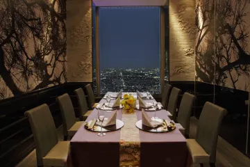 池袋高層階からの絶景と共にプレミアムな接待・会食のひととき | 【6名からご案内可◎個室確約★接待・会食プラン】全9品懐石コース＋乾杯ドリンク＋メッセージプレート★池袋の超高層ビルでゲストに喜ばれる会食のひとときを★