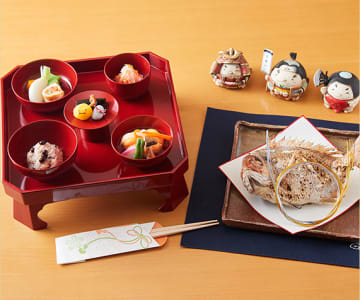 お子様の健やかな健康を願ったお食い初め膳 | 【選べるメイン】おまかせ懐石ディナーコース ～りんどう～ 全8品＋お食い初め膳★鶴岡八幡宮傍近★