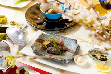 料理長こだわりの厳選食材を使用した和食会席フルコース | 【高層階窓側席確約★夜景ｘアニバーサリーディナー】蒼天が贈るAnniversaryPlan―MIYABI Style―＋乾杯シャンパン＋記念日プレート付きスペシャルケーキ