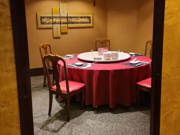 【個室確約】本格中国料理で祝う結納・顔合わせの日 | 最大8名様【個室席確約×結納・顔合わせプラン】彩華コース / 旬食材を贅沢に使用した一品や点心など本格的な中国料理を堪能★ホテルクラウンパレス知立で家族の門出を祝う