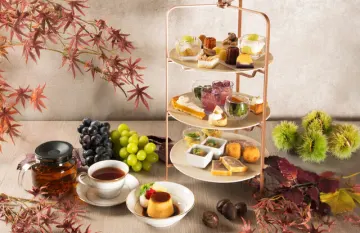 目にも華やかに楽しむ、季節のアフタヌーンティー | 【アニバーサリープラン】銀座駅より徒歩2分★季節のスイーツとセイボリーを味わう華やぎのアフタヌーンティー＋こだわりのドリンク飲み放題付き