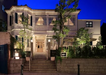 旧グラシアニ邸の個室を独占する贅沢・憧れのプロポーズ・シチュエーション | 【個室確約・事前リハーサル付プロポーズプラン】2016年ミシュラン一つ星獲得！神戸フレンチ8品＋ワンドリンク＋メッセージプレート【プロポーズプランナーと事前打ち合わせとリハーサル付！】プロポーズ丸投げプラン