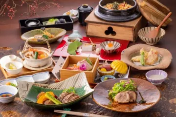 季節の恵みに舌鼓〜特別なひとときを彩る贅沢な食体験 | 【最大24名様 / 格調高い個室確約★接待・会食プラン】至高の食体験〜心尽くしのおもてなし×厳選食材を使用した季節の会席料理★アクセス抜群の上質空間・豊田市駅徒歩1分 / 名鉄トヨタホテル