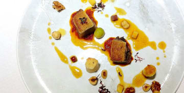 美食とサプライズ演出で幸せあふれるランチタイムを | バラの花束付き！【Anny限定 個室確約プロポーズプラン】季節感ただようフレンチコースランチ＋乾杯ドリンク＋メッセージプレート★銀座で特別なアニバーサリーを★ LD