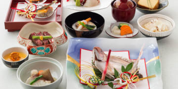 豪華食材が織りなす心華やぐ「祝会席​【亀】​」 | 6名様用【個室確約 ホテル×結納・顔合わせディナー】鯛姿焼や釜炊き鯛御飯など伝統の祝会席【亀】全9品＋桜湯＋乾杯ドリンク付き★伝統とモダンの融合！ホテル龍名館東京の高層階で祝福