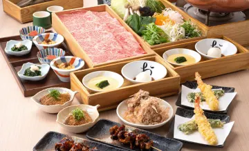 極上の出汁で楽しむ、体に優しい贅沢な料理 | 【最大8名×お祝いプラン】削りたて鰹節の極上出汁しゃぶ×黒毛和牛ディナーコース★デザートプレートつき＋飲み放題選択可★大手町の隠れ家で上質なお祝いを