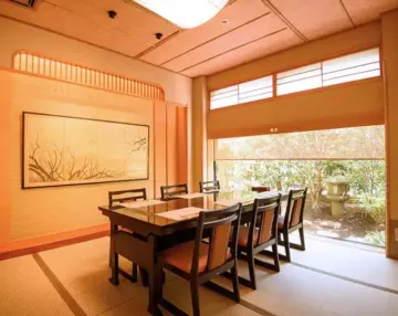 和情緒あふれる完全個室で優雅なひとときを | 【最大30名 個室確約×結納･顔合わせプラン】お祝いの席にふさわしい華やかな懐石～寿～★和情緒あふれる個室でご両家の新たな門出を祝福★おおたかの森の和食の名店