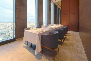おめでたい席のご利用にふさわしい名古屋の景色を堪能出来る個室を確約 | 【ホテル内個室確約★結納・顔合わせプラン】魚と肉のWメイン！フレンチフルコース★名古屋の絶景を見下ろしながら美食を堪能