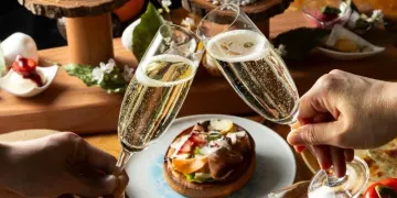 ご両家の距離を近づける、和やかな乾杯のひととき〜種類豊富な飲み放題メニュー | 【Anny限定★最大8名様 / 半個室確約・ご両家お顔合わせランチプラン】薪料理コース＋飲み放題60分★木の温もりと共に紡ぐ特別なひととき・ザ ロイヤルパークキャンバス福岡中洲・中洲川端駅徒歩2分