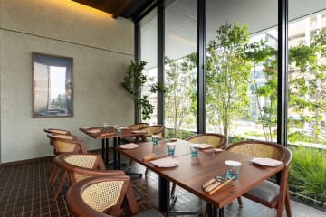 心ほどける寛ぎ空間★木の温もり溢れる半個室×ホテルならではの上質なおもてなし | 【Anny限定★最大8名様 / 半個室確約・ご両家お顔合わせランチプラン】薪料理コース＋飲み放題60分★木の温もりと共に紡ぐ特別なひととき・ザ ロイヤルパークキャンバス福岡中洲・中洲川端駅徒歩2分