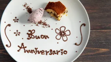 プロポーズにぴったり！目に見える形で愛を伝えるメッセージプレート | 【プロポーズプラン】絶品イタリアン全7品フルコースディナー＋メッセージプレート★久屋大通庭園フラリエ内ダイニング★