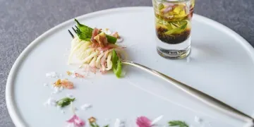 地元の恵みを味わう五感満足のイタリアンフルコース | 【ランチアニバーサリープラン】大切な方との記念日やお誕生日に全5品イタリアンフルコース★メッセージ付きプレート＆乾杯スパークリング付き★長崎の見渡す限りの水平線が広がる、 非日常で開放的なロケーション