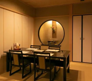 和の粋感じる個室で祝う特別なアニバーサリー | 【個室確約 アニバーサリープラン】湯葉と豆腐の季節感じるお祝い懐石～福寿～★上質なプライベート空間で優雅なお祝いを★高槻で心に残るアニバーサリーを