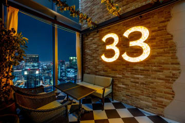 地上160mの絶景とNYスタイルが織りなす洗練空間 | 【アニバーサリープラン】フレンチフルコース＋オーダーメイドのデザートプレート★アニバーサリープランナーの事前打ち合わせ付き！★大阪の夜景を眺められる高層階レストランで記憶に残るアニバーサリー★