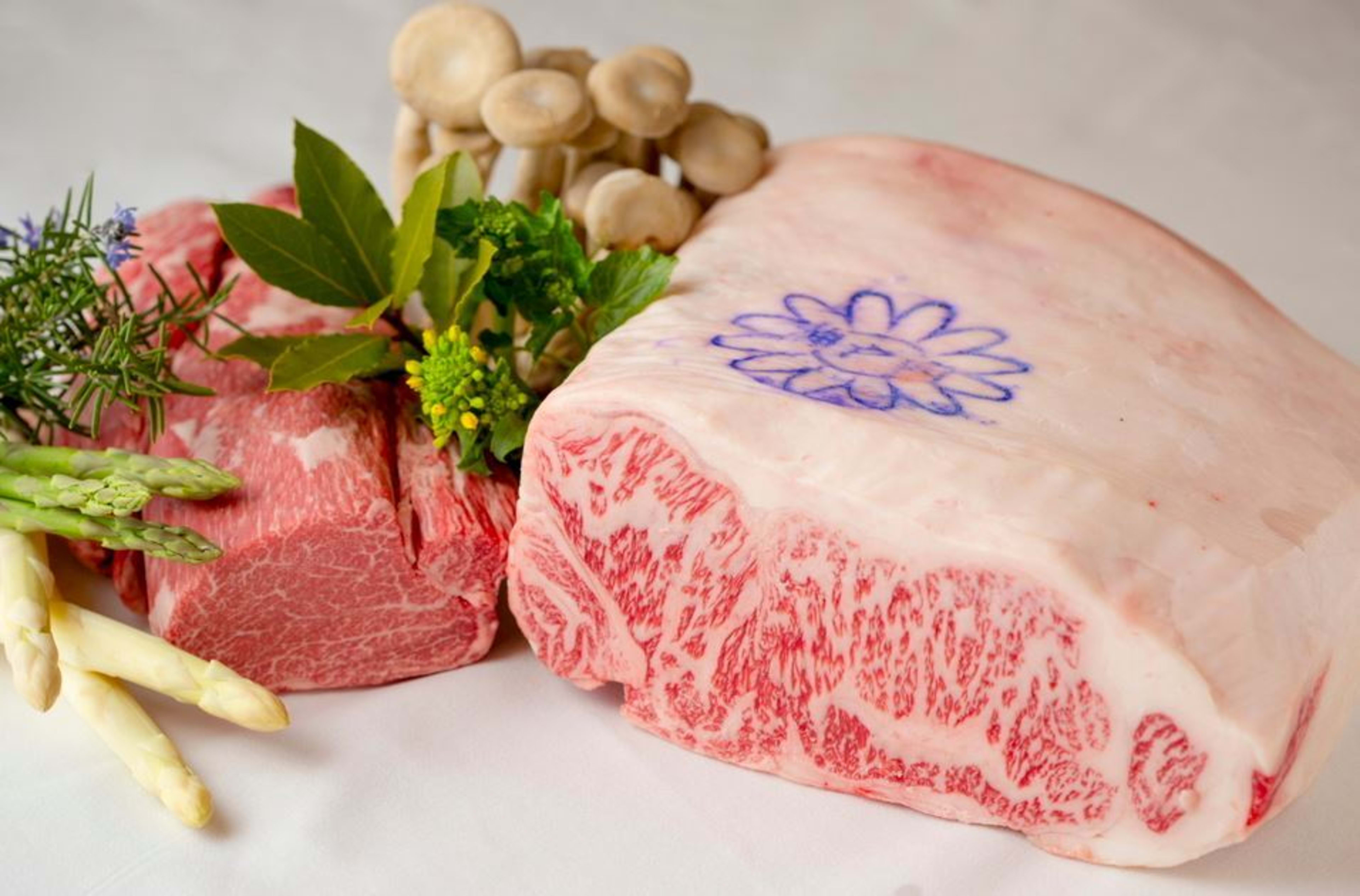 【プロポーズプラン】なんば駅から徒歩3分の好立地★贅沢鉄板焼きコース全9品＋ケーキ★有料オプションでメッセージも追加可能★