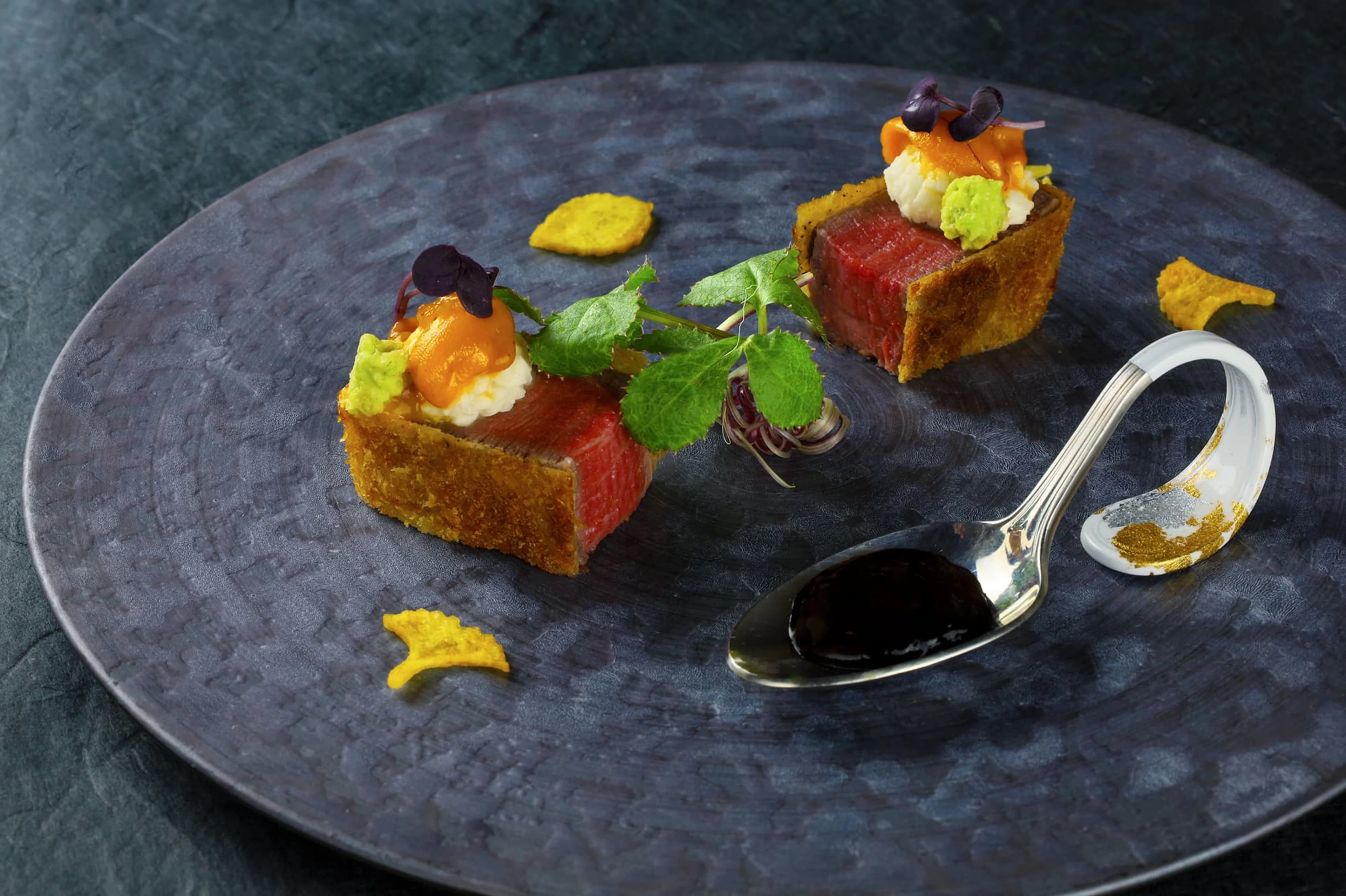 【 個室確約★アニバーサリーディナープラン】モダンラグジュアリーな大人の隠れ家で楽しむ記念日ディナー★特撰食材を贅沢に味わう懐石コース全9品＋乾杯用シャンパン＋メッセージを添えたデザートプレート★赤坂駅徒歩2分