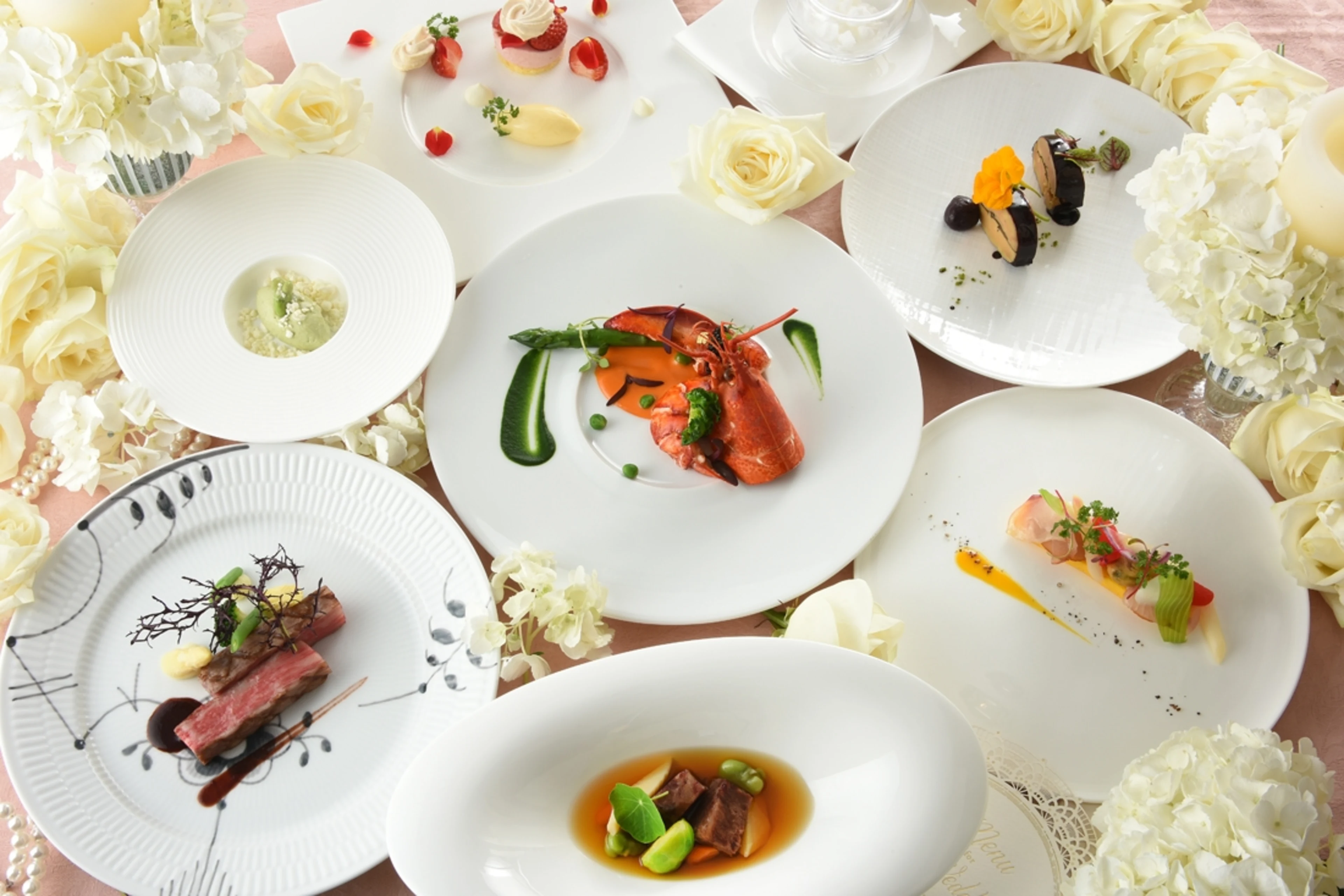 Anny限定【最大12名 / 個室確約★ご両家お顔合わせプラン】選べる3種の本格フレンチフルコース＋卓上装花＋記念撮影★季節の旬素材を使ったフレンチで記憶に残るハレの日を★