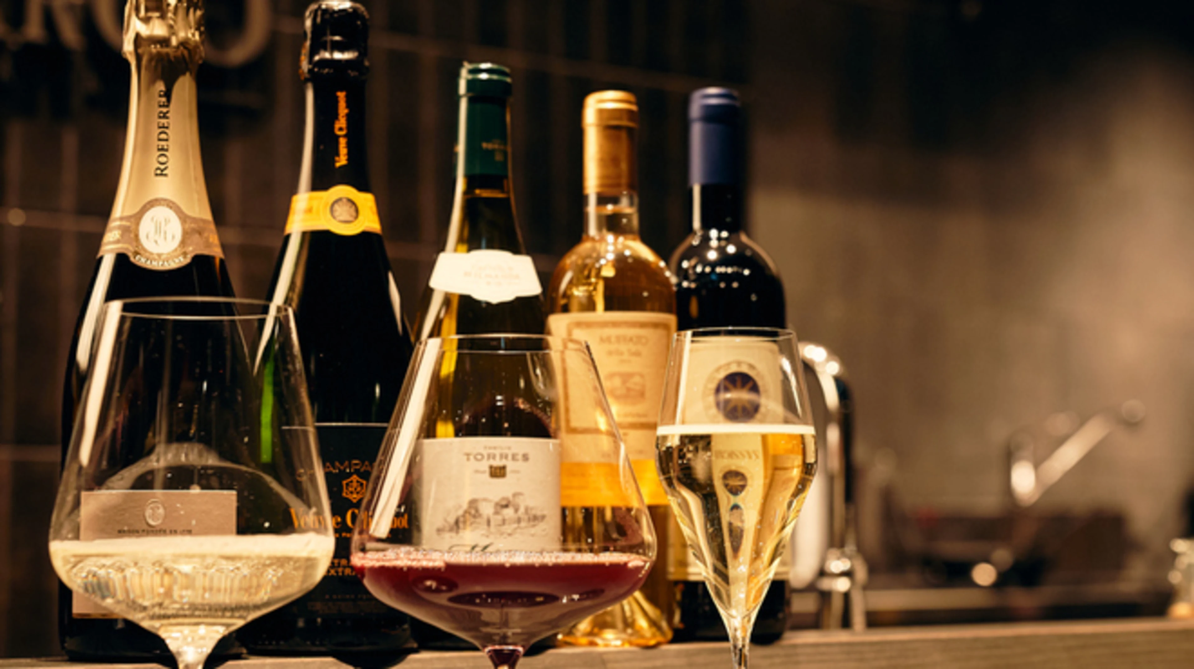 乾杯シャンパン