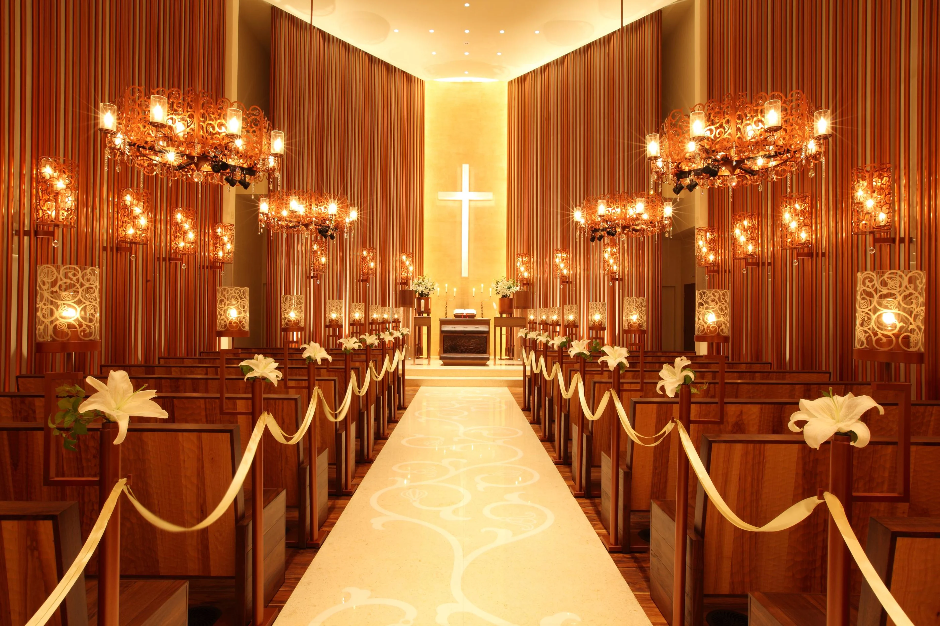 【チャペル貸切プロポーズプラン】京料理とフレンチの融合を楽しむフルコースディナー全10品★季節の花束のサプライズ付★覚王山の非日常空間★