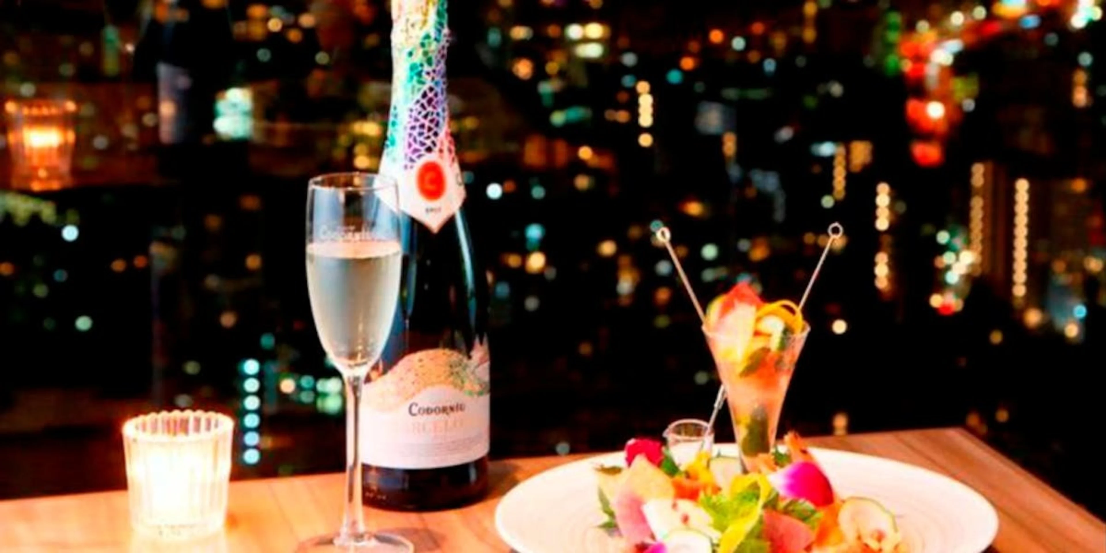 乾杯シャンパン（テタンジェ）