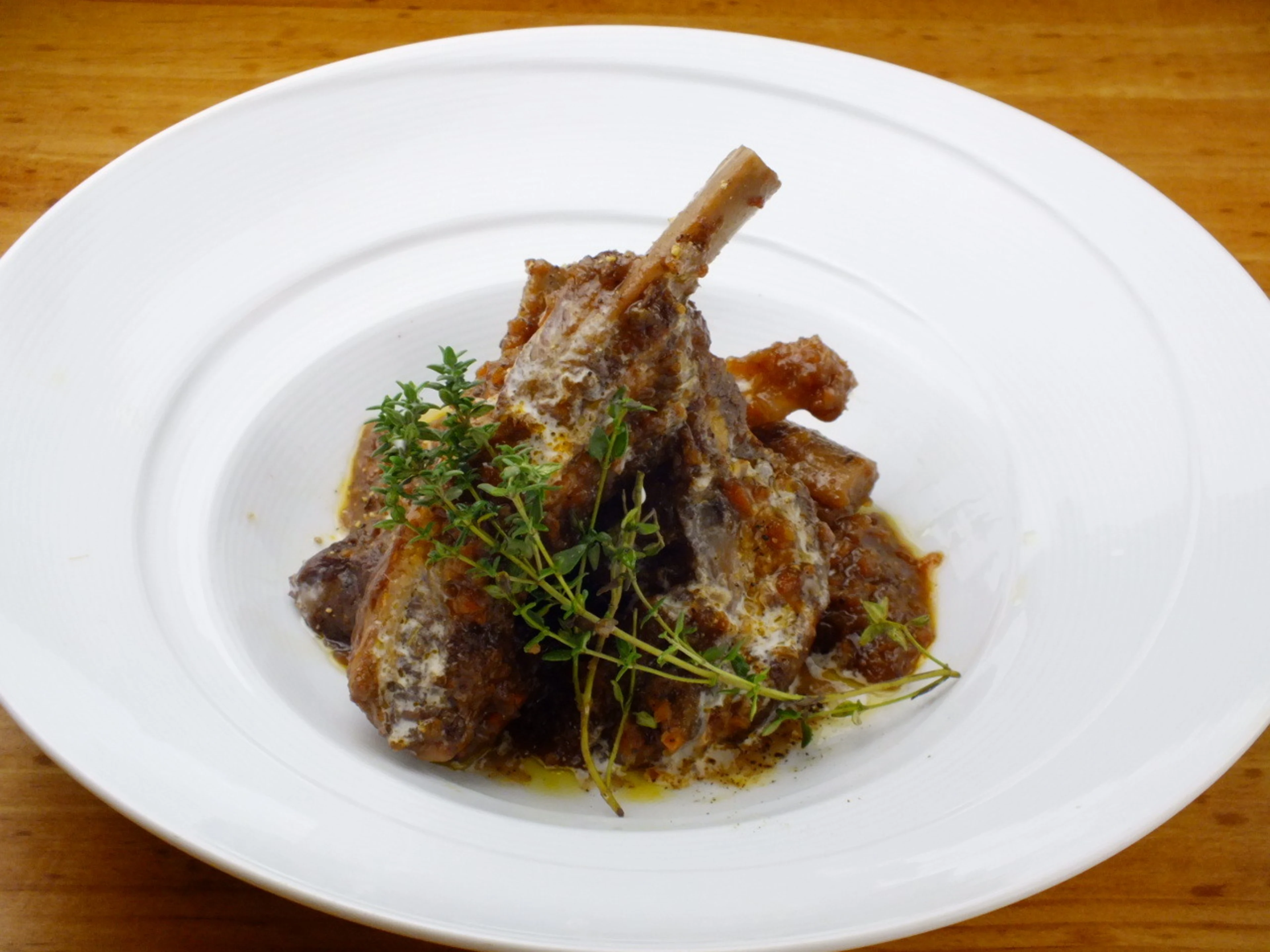 【アニバーサリープラン】人気の具沢山魚介のパエリア含む全7品コース＋飲み放題＋メッセージプレート★大手町の大人の隠れ家で大切な日をお祝い★