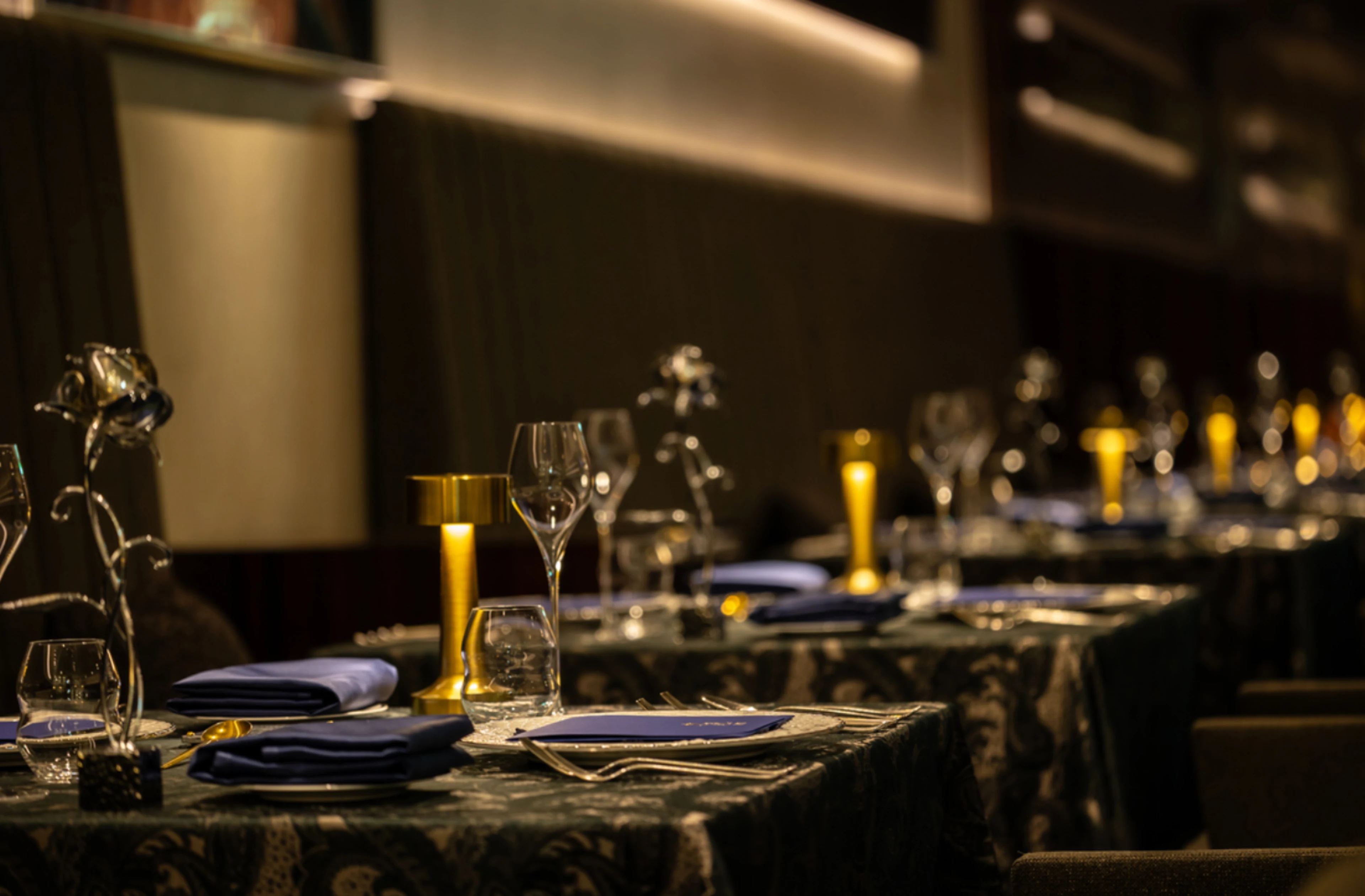 テーブル席(メインダイニング)